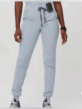 Figs Zamora Joggers Scrub Pants in Dusty Blue Size Medium Tall M/T